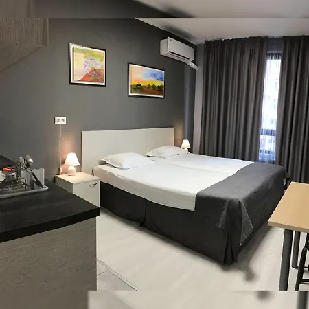 Aparthotel Atm Aparts Sofie