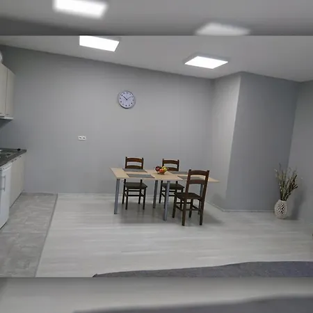 Atm Aparts Aparthotel